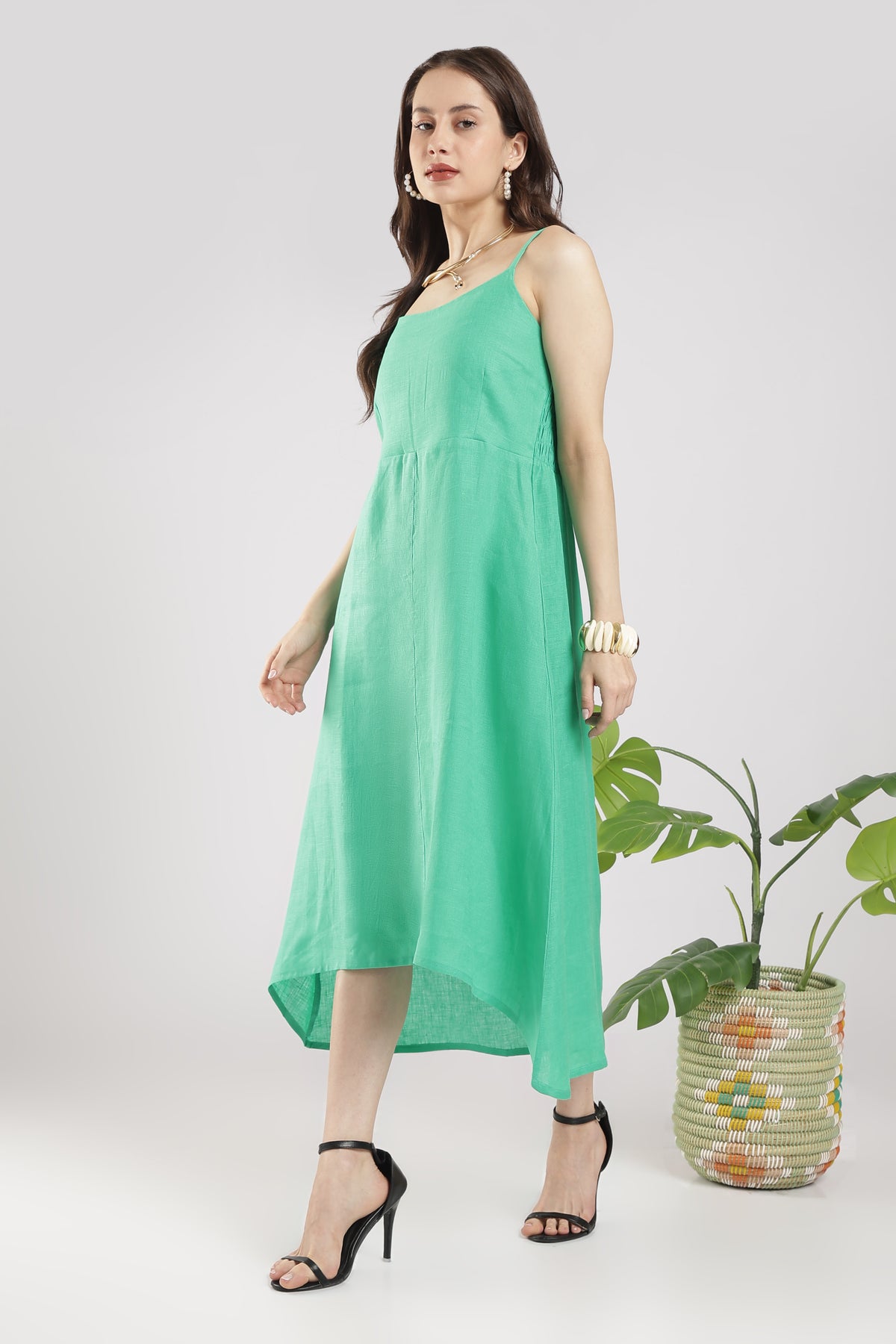Pure linen green dress